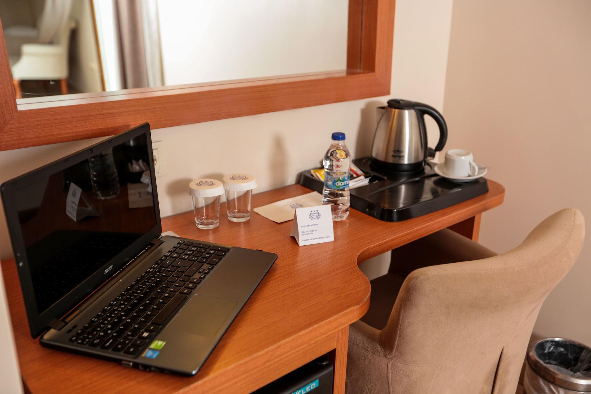 איסטמבול Grand Hotel Avcilar מראה חיצוני תמונה