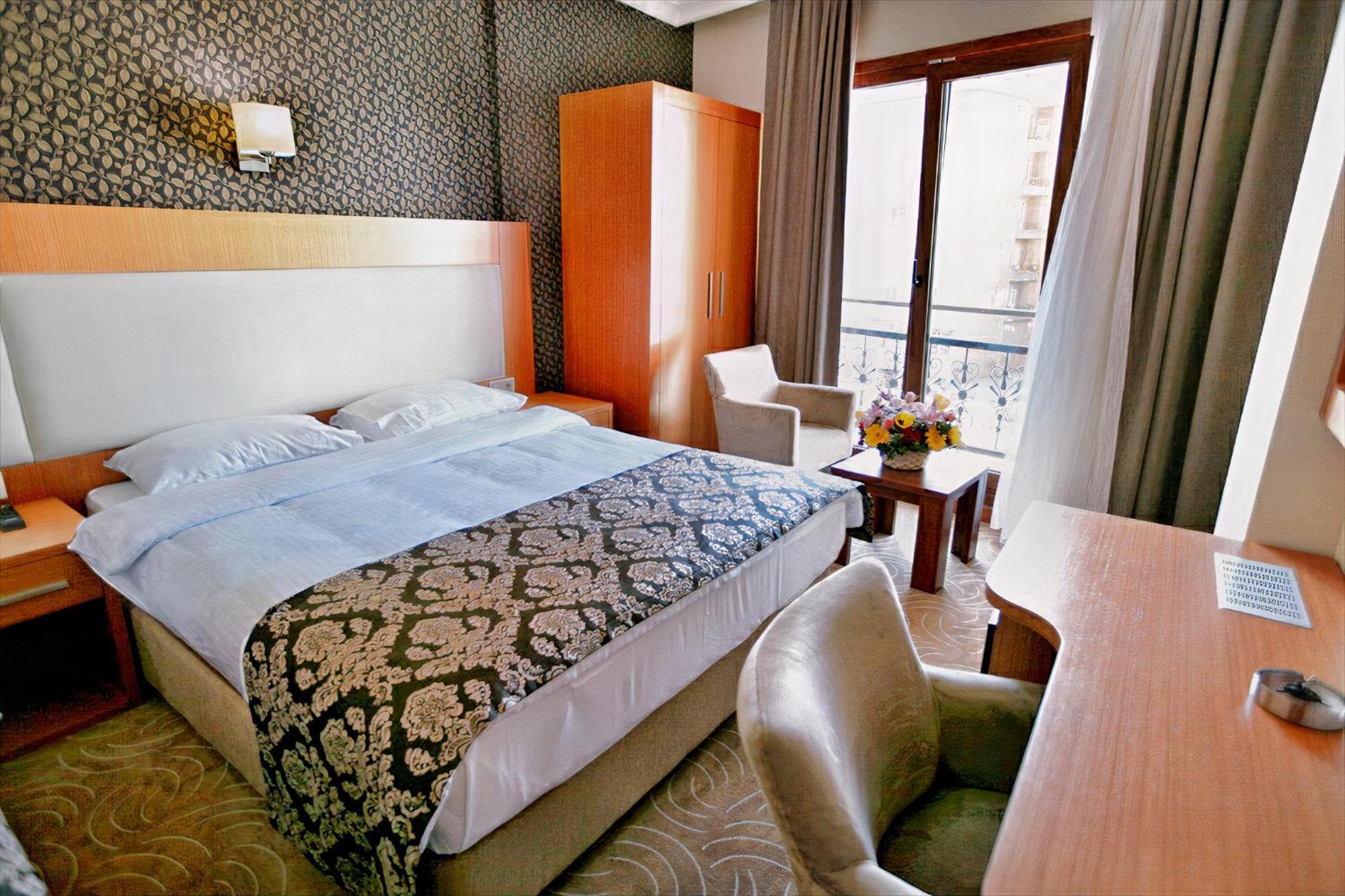 איסטמבול Grand Hotel Avcilar מראה חיצוני תמונה