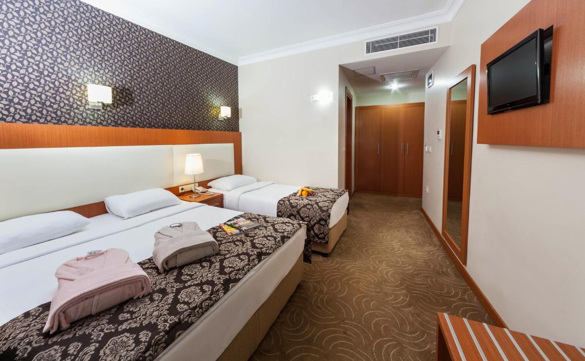 איסטמבול Grand Hotel Avcilar מראה חיצוני תמונה